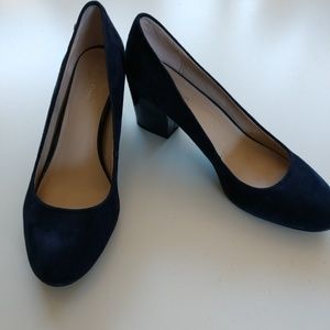 Navy suede pumps